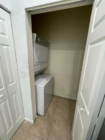 $2,099 | 3549 Forest Hill Boulevard, Unit 19, Palm Springs, FL 33406