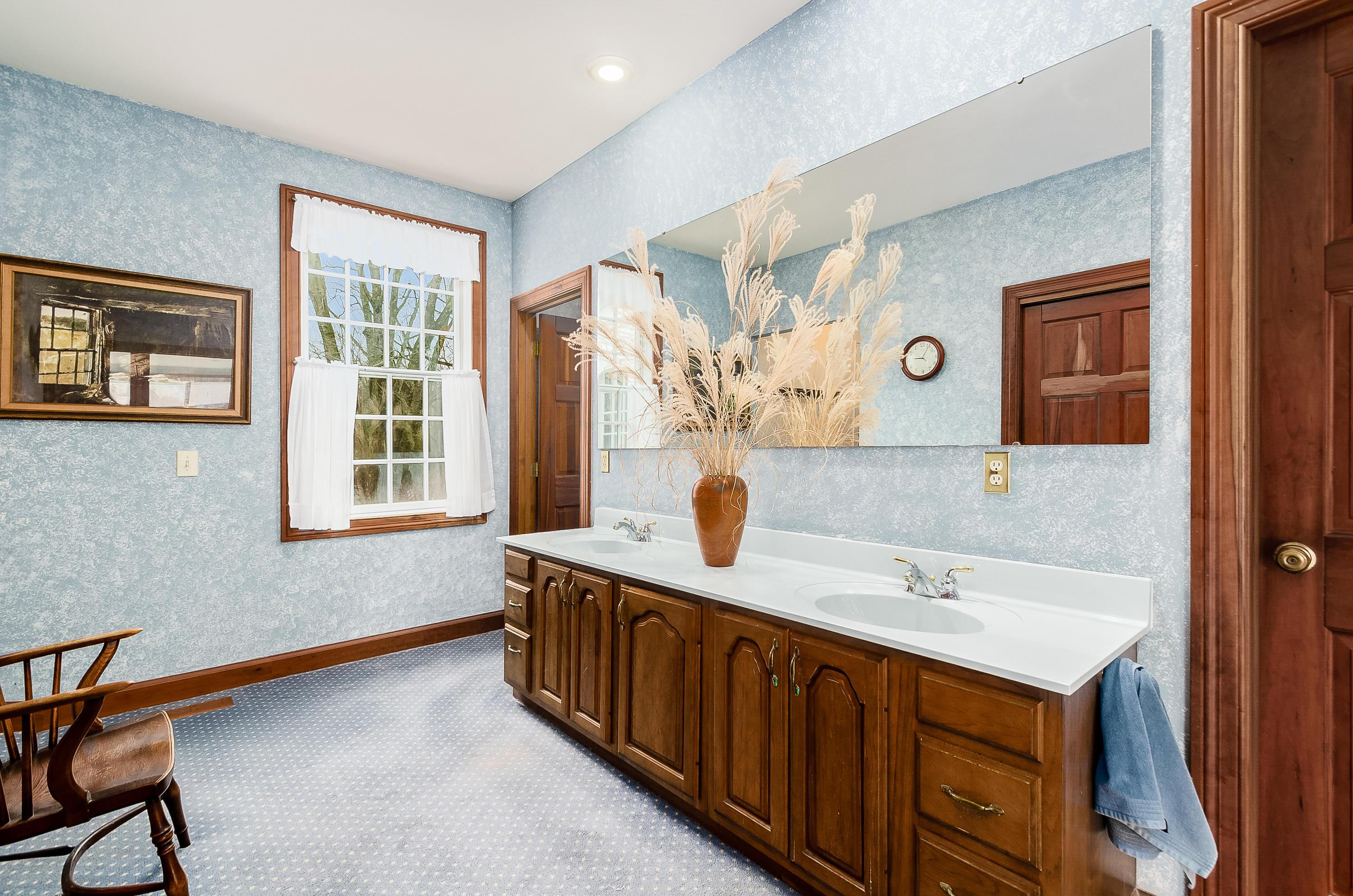 4567 Red Bank Road Galena, OH 43021 - Photo 17 of 62 Gallery Image 17