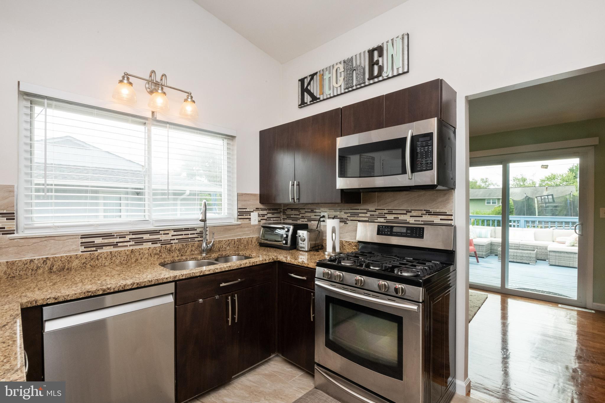 8229 Scotts Level Road Baltimore, MD 21208 - Photo 20 of 65