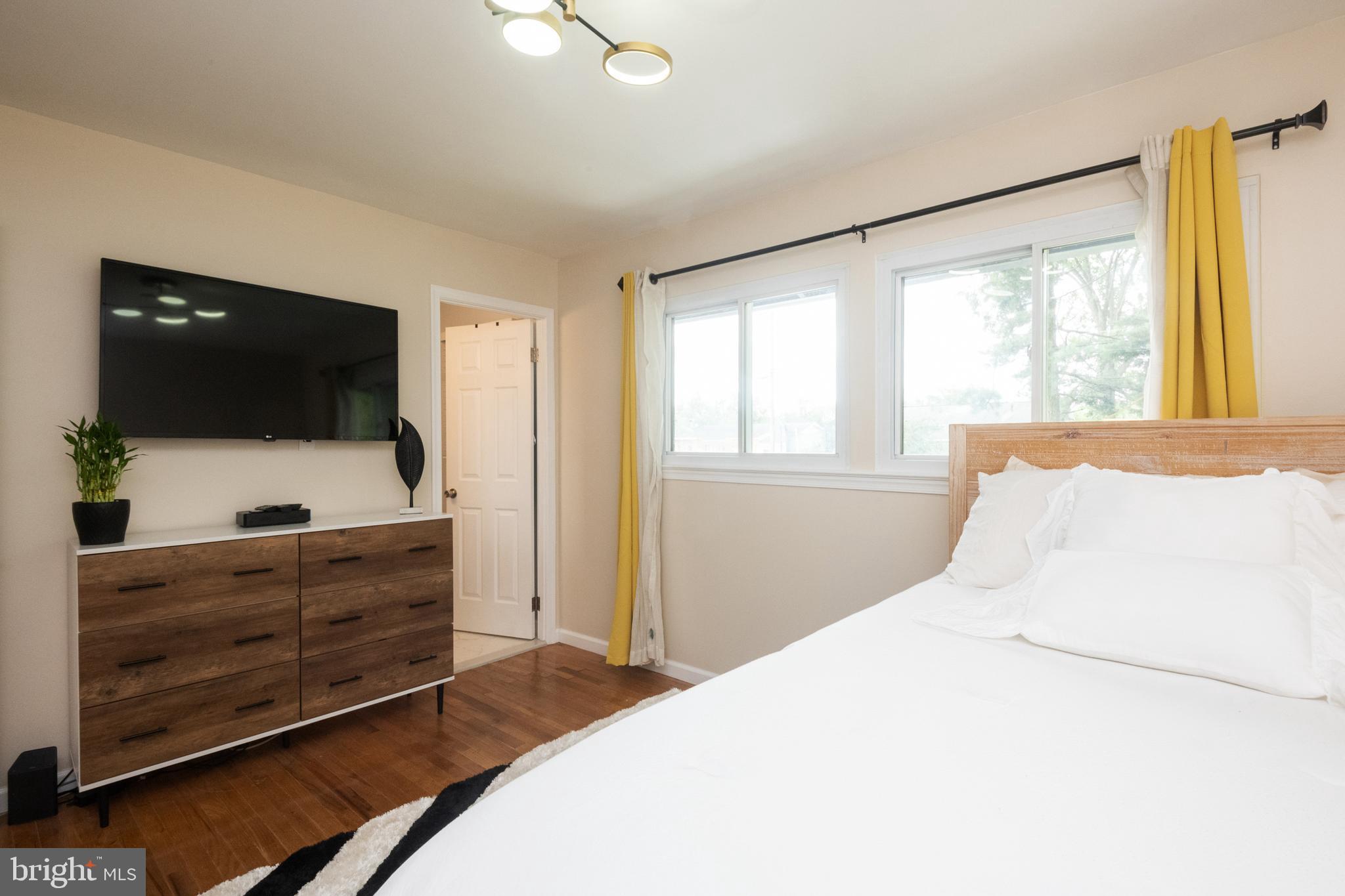 8229 Scotts Level Road Baltimore, MD 21208 - Photo 41 of 65