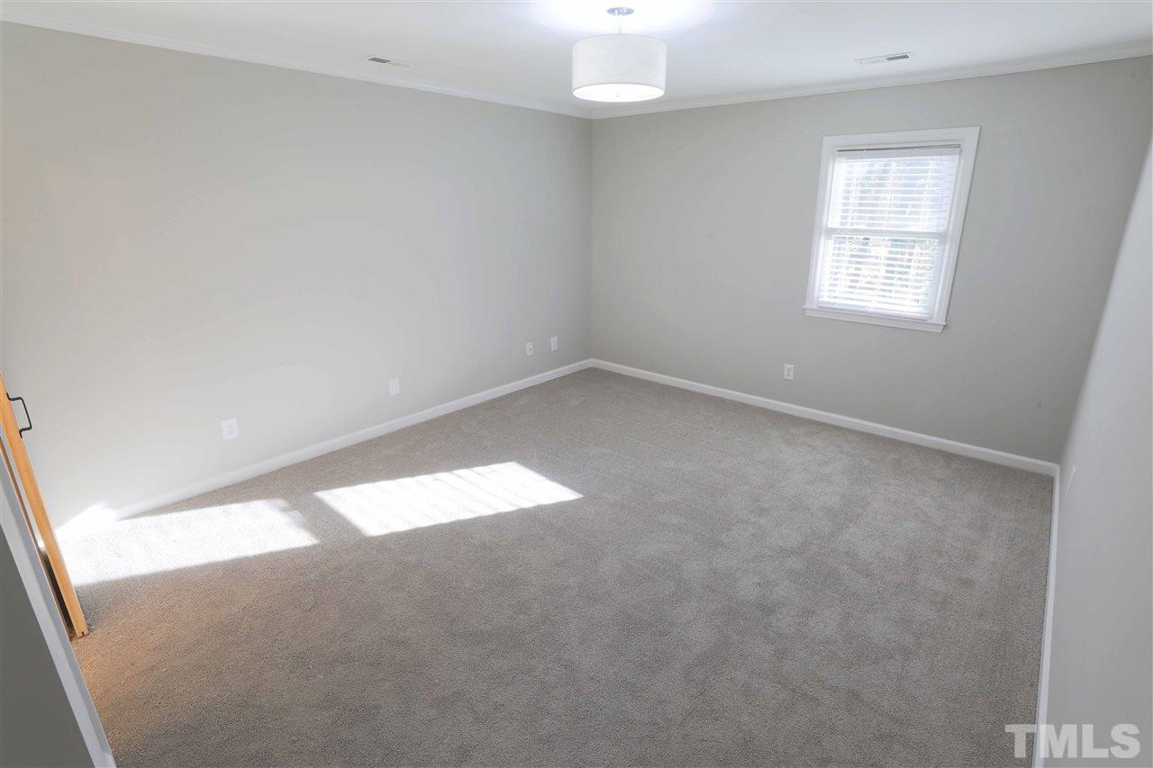 801 Nuttree Place Raleigh, NC 27606 - Photo 11 of 21