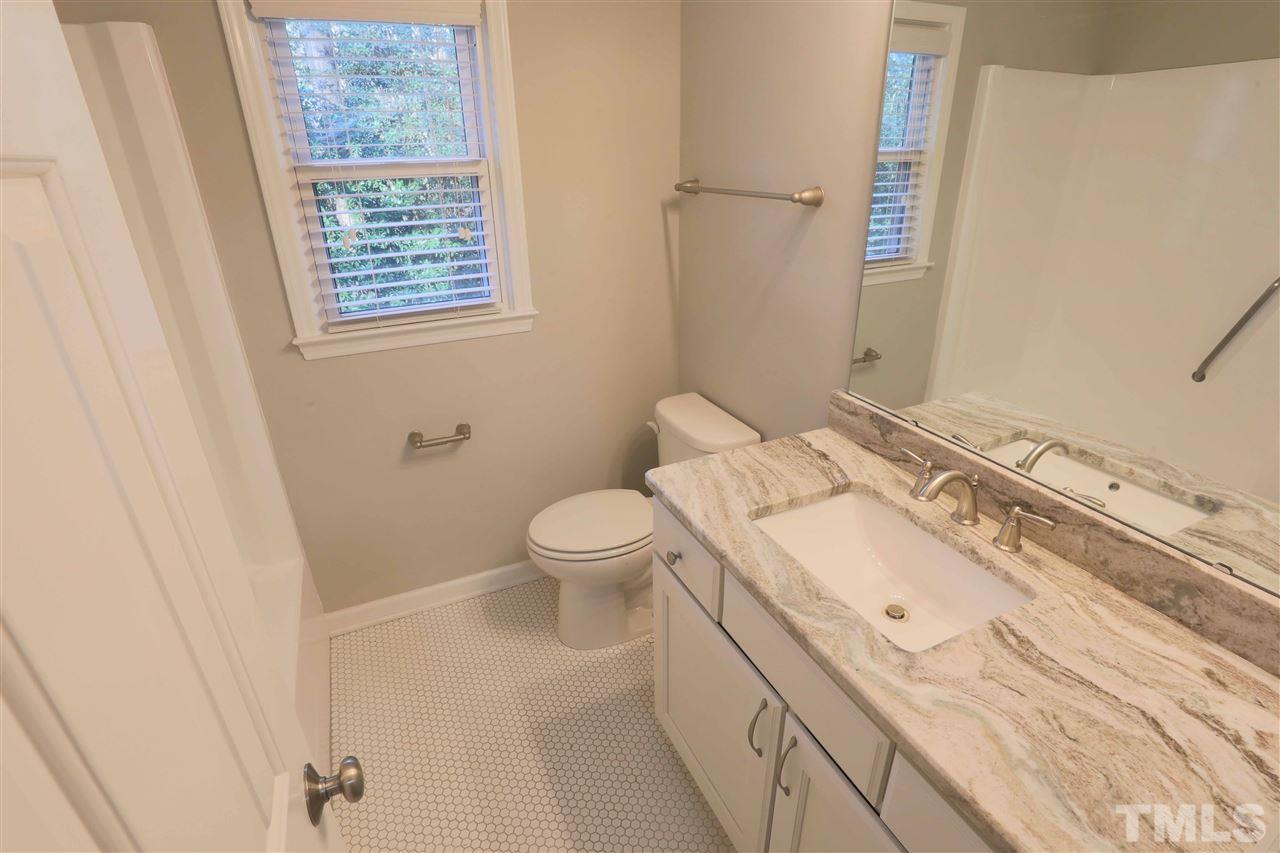 801 Nuttree Place Raleigh, NC 27606 - Photo 15 of 21
