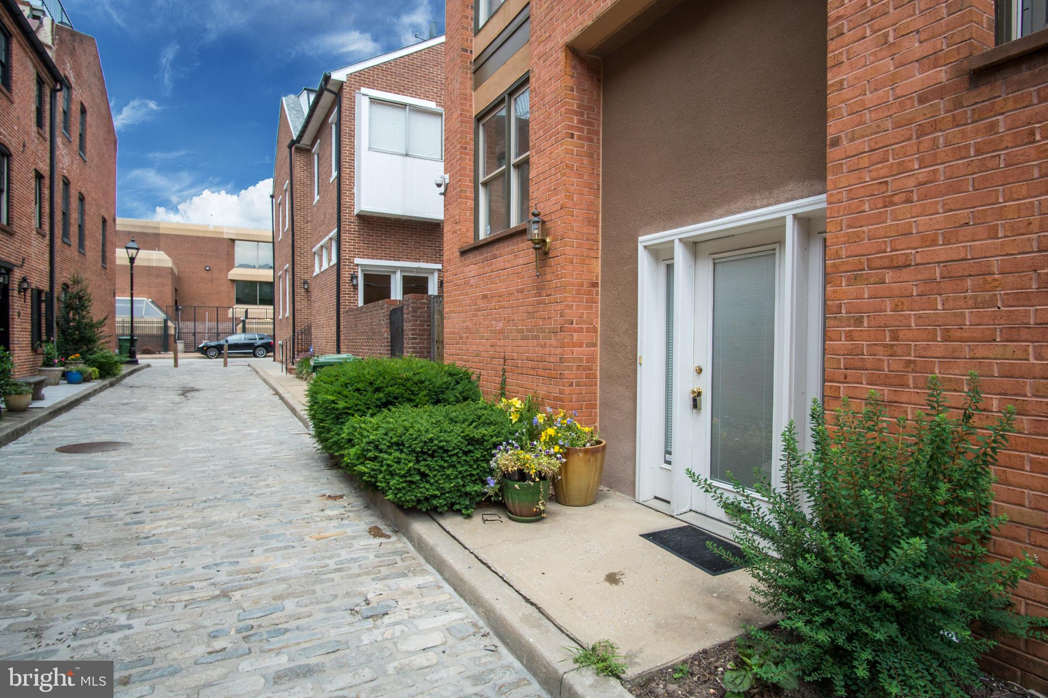 138 Welcome Alley, Unit TH3 Baltimore, MD 21201 - Photo 3 of 22