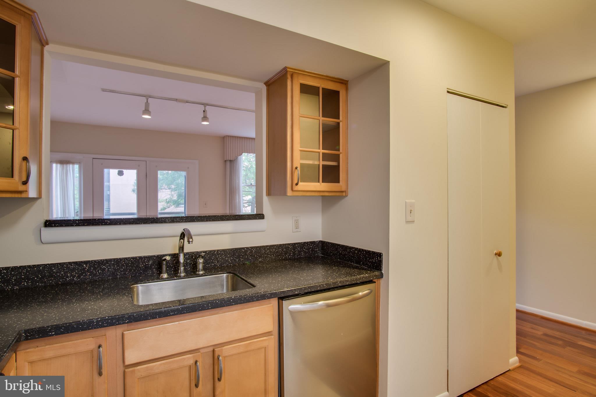 138 Welcome Alley, Unit TH3 Baltimore, MD 21201 - Photo 5 of 22