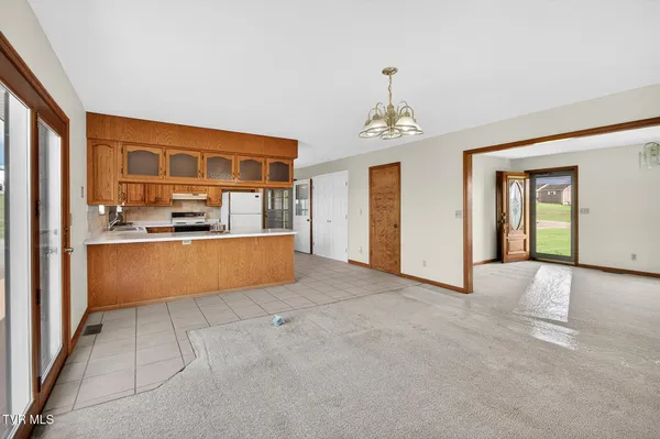 $519,900 | 4930 Highway 107 Cutoff, Greeneville, TN 37743