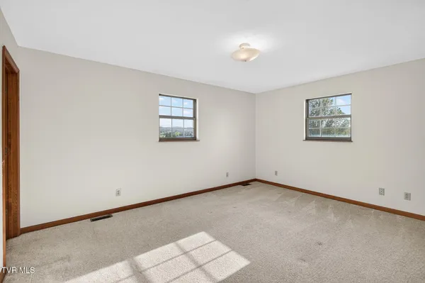 $519,900 | 4930 Highway 107 Cutoff, Greeneville, TN 37743