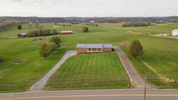 $519,900 | 4930 Highway 107 Cutoff, Greeneville, TN 37743