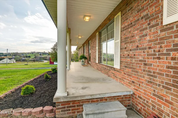 $519,900 | 4930 Highway 107 Cutoff, Greeneville, TN 37743