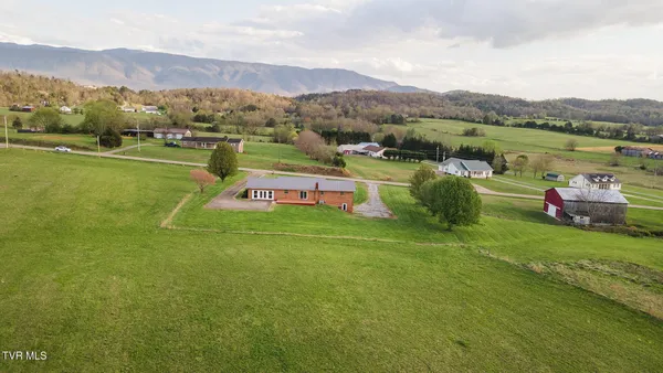 $519,900 | 4930 Highway 107 Cutoff, Greeneville, TN 37743