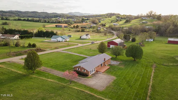 $519,900 | 4930 Highway 107 Cutoff, Greeneville, TN 37743
