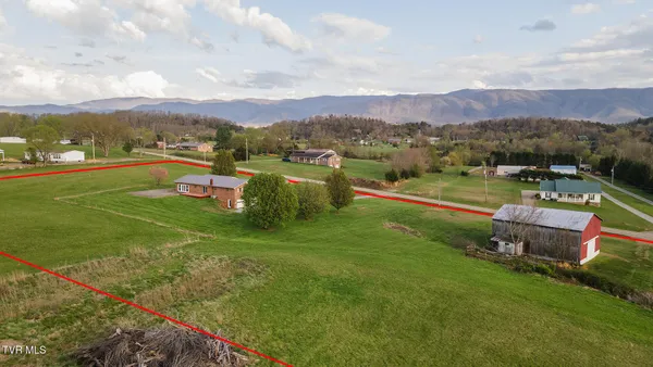 $519,900 | 4930 Highway 107 Cutoff, Greeneville, TN 37743