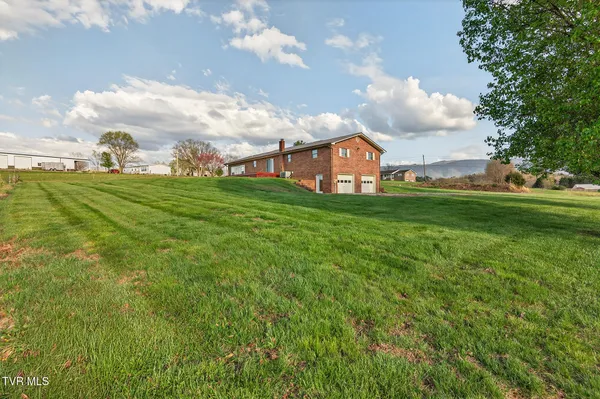 $519,900 | 4930 Highway 107 Cutoff, Greeneville, TN 37743