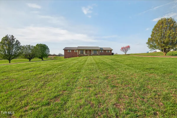 $519,900 | 4930 Highway 107 Cutoff, Greeneville, TN 37743