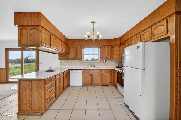 $519,900 | 4930 Highway 107 Cutoff, Greeneville, TN 37743