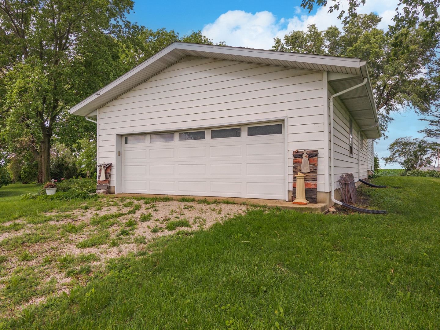 34553 East 1300 N Road Chatsworth, IL 60921 - Photo 33 of 42