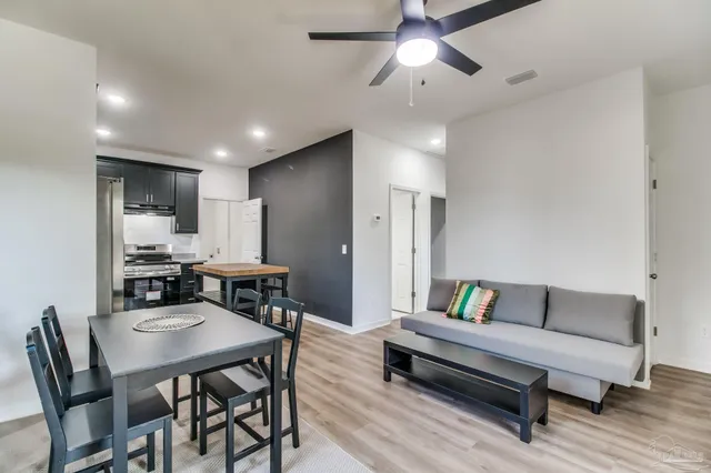 $238,000 | 1000 West Yonge Street, Pensacola, FL 32501