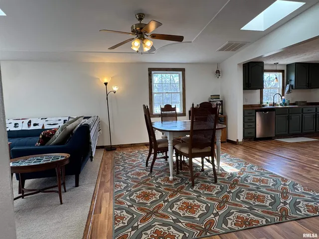 $229,900 | 4140 Selfick Lane, Springfield, IL 62702