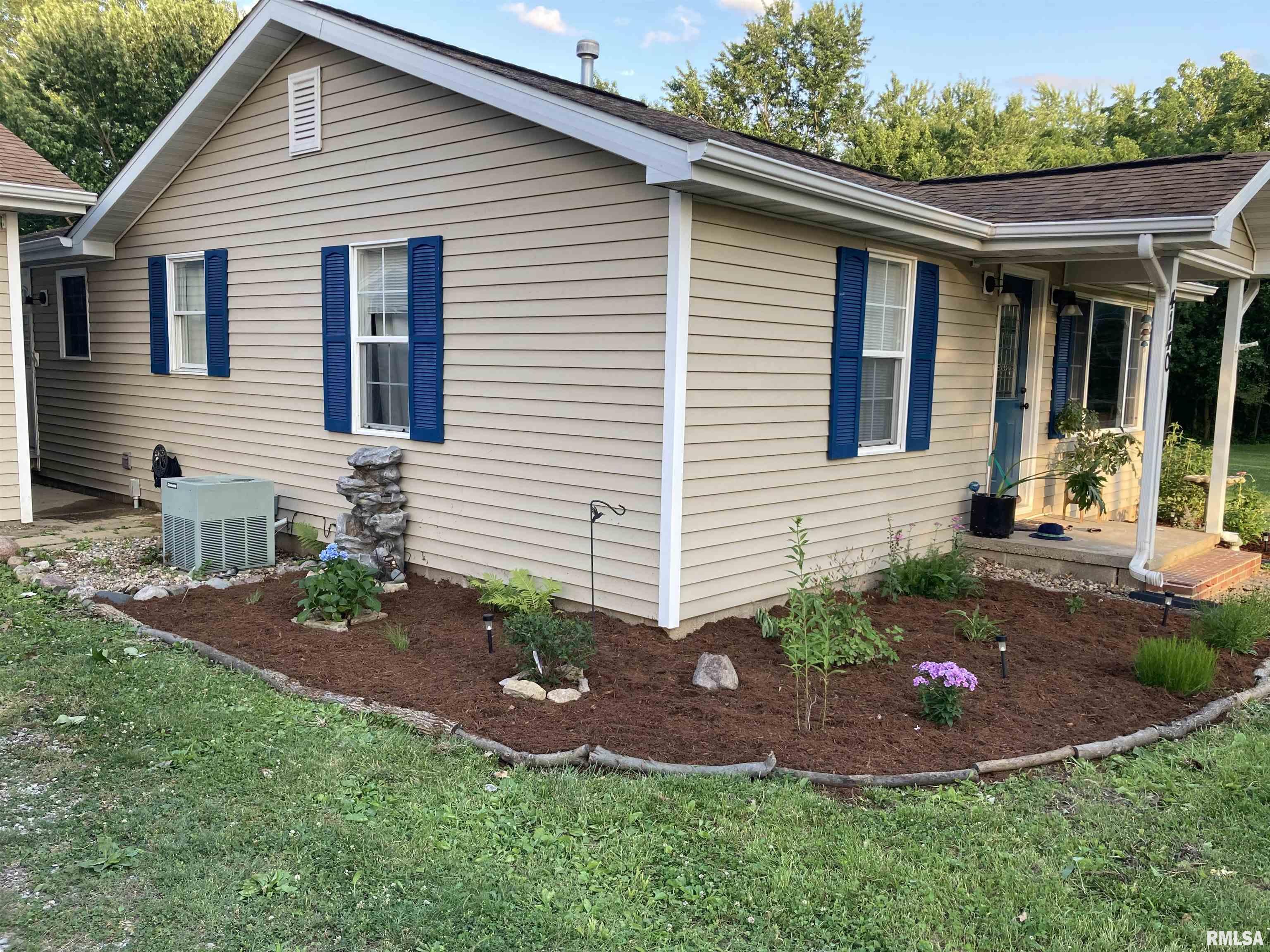 4140 Selfick Lane Springfield, IL 62702 - Photo 3 of 65