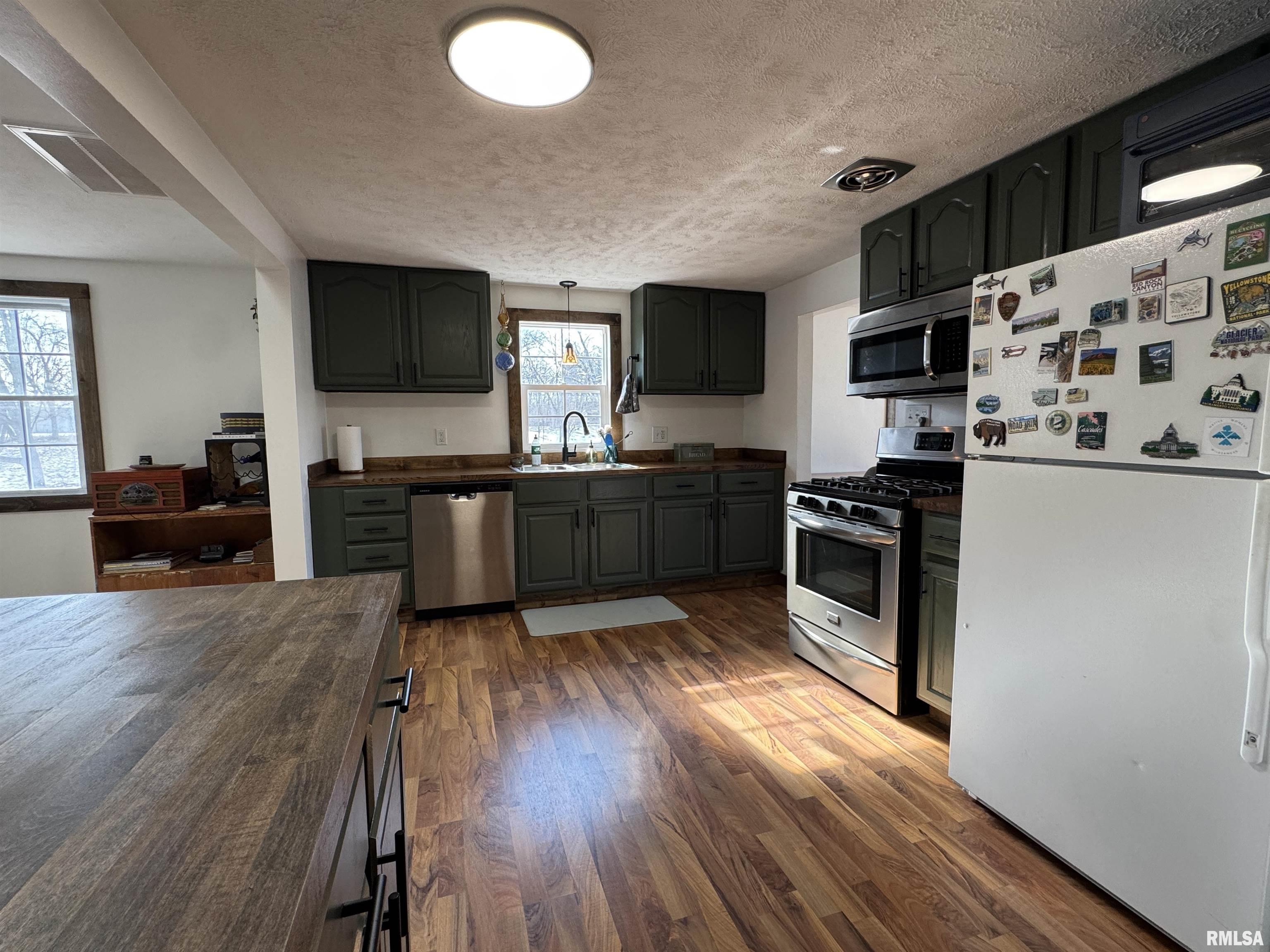 4140 Selfick Lane Springfield, IL 62702 - Photo 34 of 65