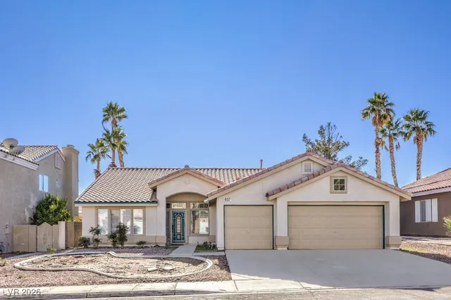 $2,495 | 657 Canyon Crest Drive, Las Vegas, NV 89123