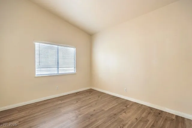 $2,495 | 657 Canyon Crest Drive, Las Vegas, NV 89123