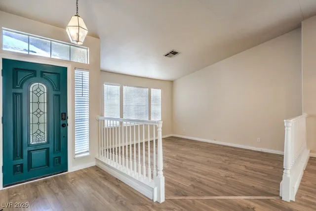 $2,495 | 657 Canyon Crest Drive, Las Vegas, NV 89123