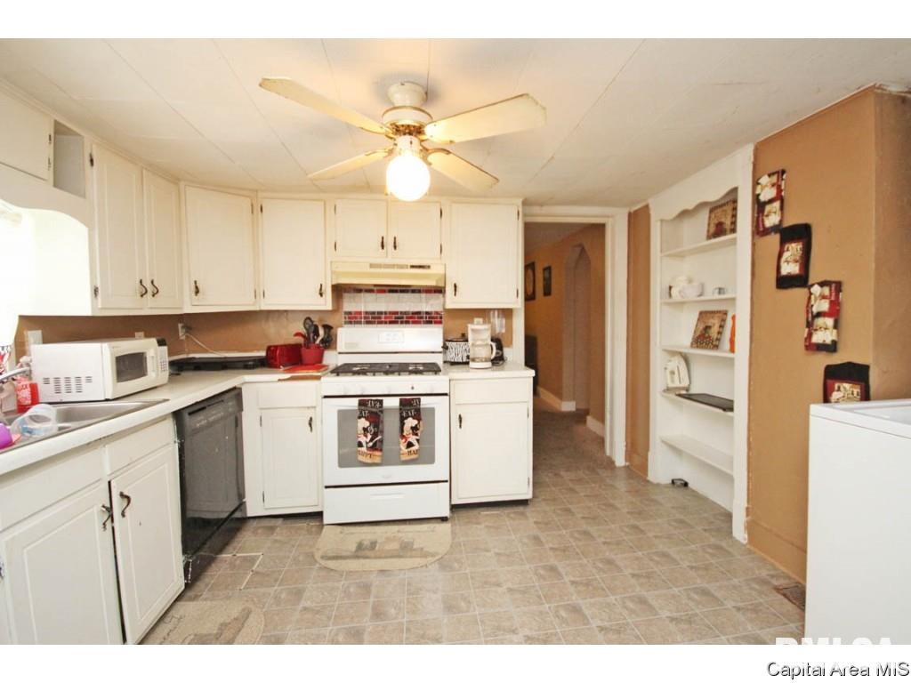 2910 South 13th Street Springfield, IL 62703 - Photo 17 of 25
