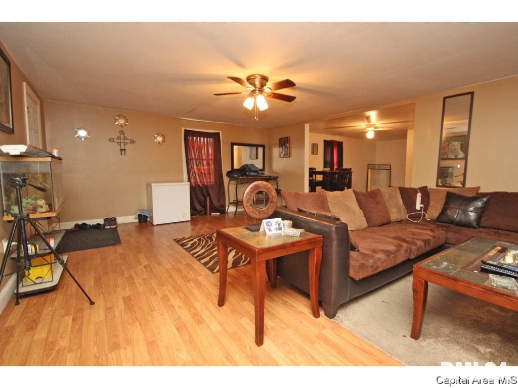 2910 South 13th Street Springfield, IL 62703 - Photo 5 of 25