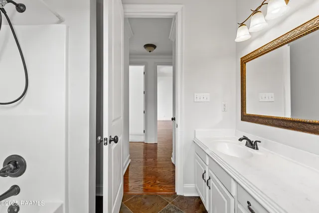 $399,000 | 102 Solano Drive, Lafayette, LA 70503