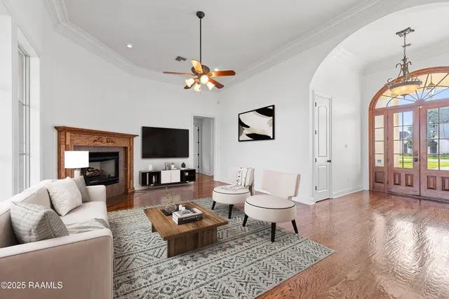 $399,000 | 102 Solano Drive, Lafayette, LA 70503