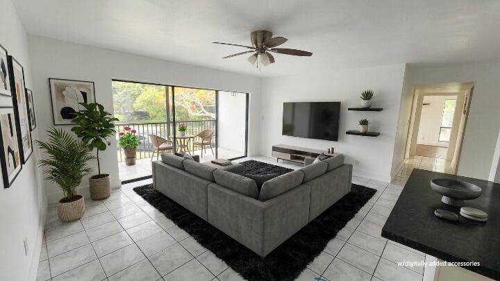 517 Dotterel Road, Unit 31C Delray Beach, FL 33444 - Photo 3 of 21 Living Room virtual staged