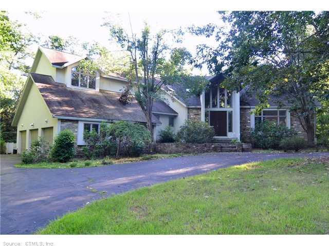 19 Whitman Pond Road Simsbury, CT 06070 - Photo 1 of 1 Exterior Front.