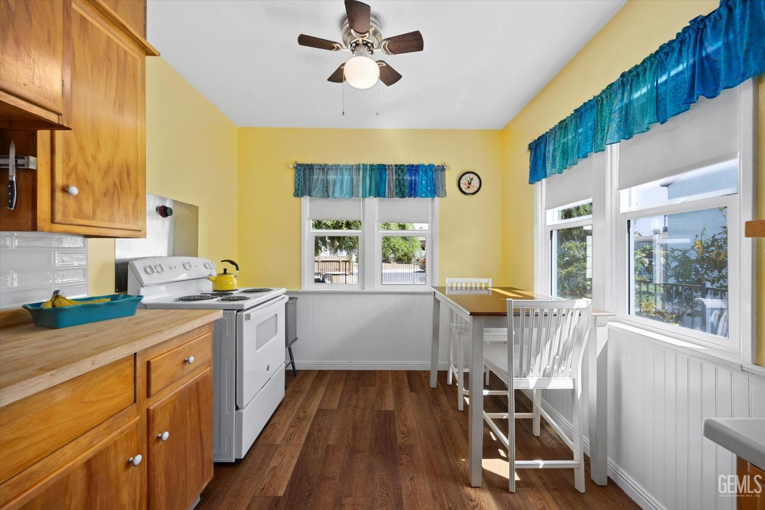 Undisclosed Address Bakersfield, CA 93305 - Photo 17 of 39