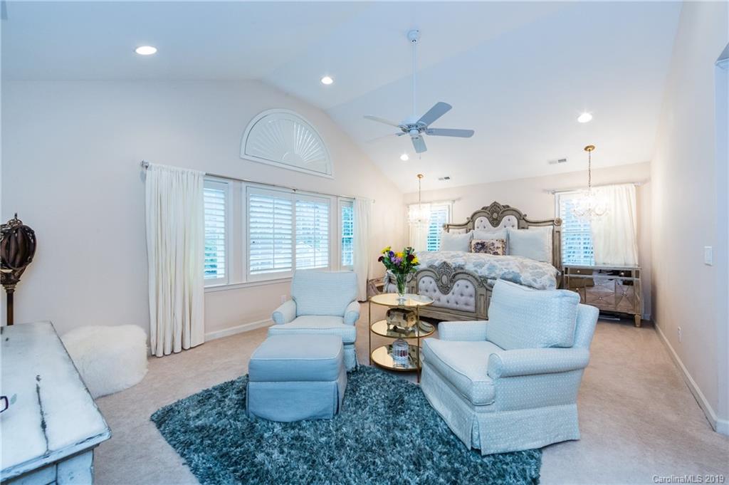 3516 Chevington Road Charlotte, NC 28226 - Photo 16 of 35 Gallery Image 16