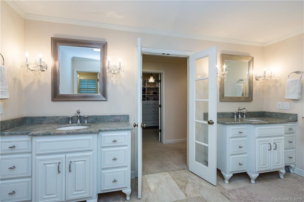 3516 Chevington Road Charlotte, NC 28226 - Photo 22 of 35 Gallery Image 22