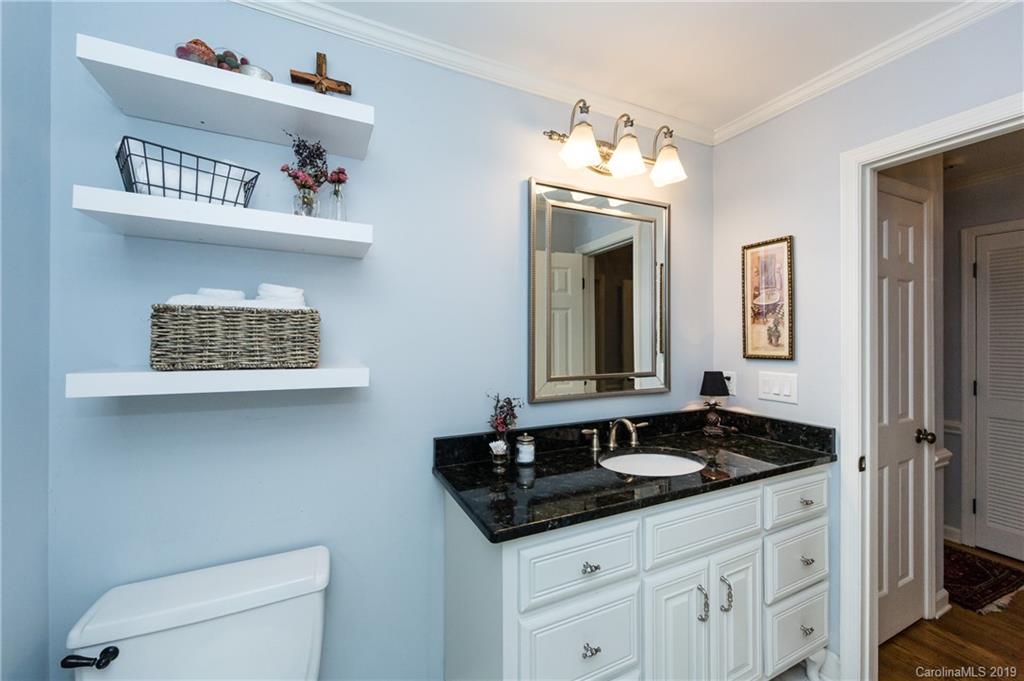 3516 Chevington Road Charlotte, NC 28226 - Photo 26 of 35 Gallery Image 26