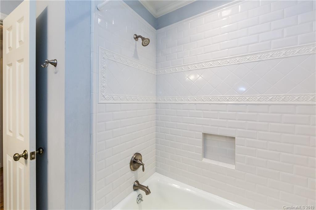 3516 Chevington Road Charlotte, NC 28226 - Photo 27 of 35 Gallery Image 27
