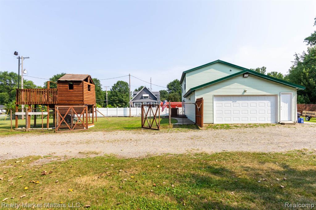 14066 North Clio Road Clio, MI 48420 - Photo 22 of 32 Gallery Image 22