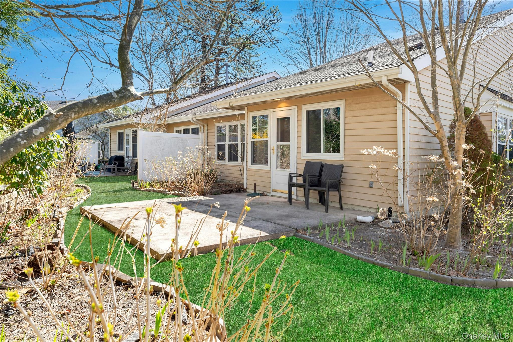 82 Glen Drive Ridge, NY 11961 - Photo 12 of 26