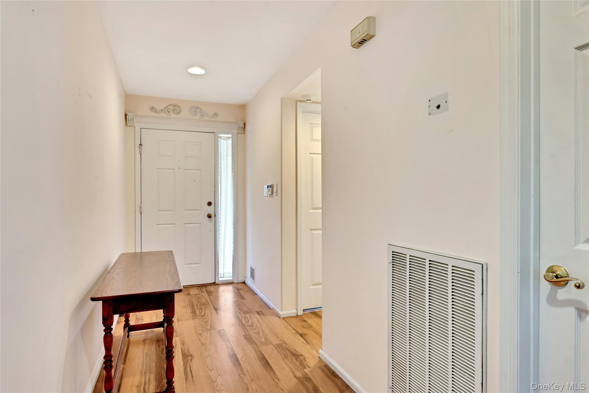 82 Glen Drive Ridge, NY 11961 - Photo 6 of 26