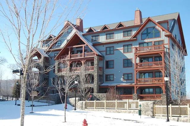 $995,000 | 759 Stratton Mountain Road, Unit 339, Stratton, VT 05155