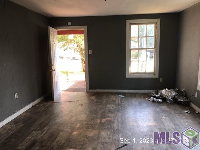 4635 Sherwood Street Baton Rouge, LA 70805 - Photo 3 of 9