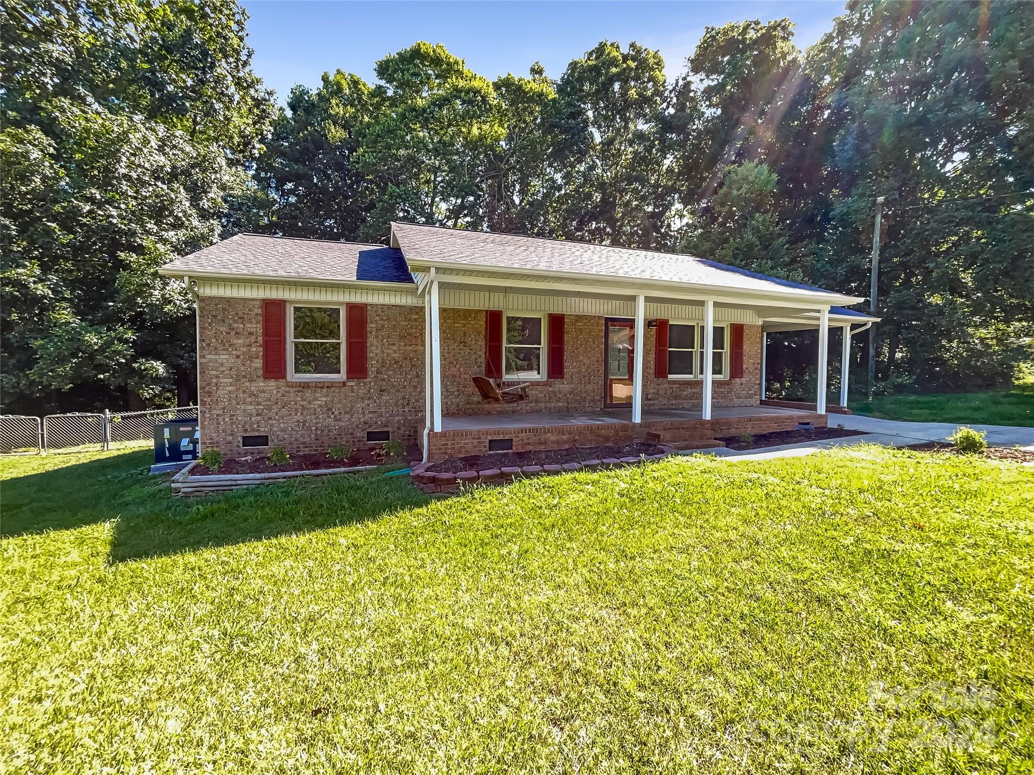 614 Durham Road Stanley, NC 28164 - Photo 8 of 17