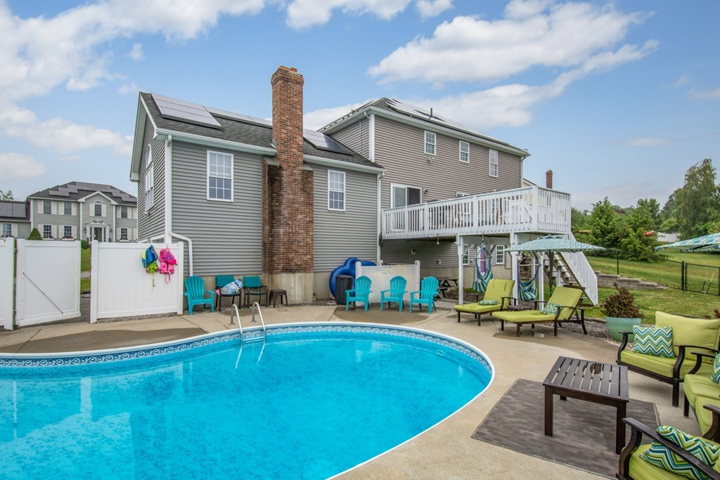 4 Carly Circle Rutland, MA 01543 - Photo 34 of 42