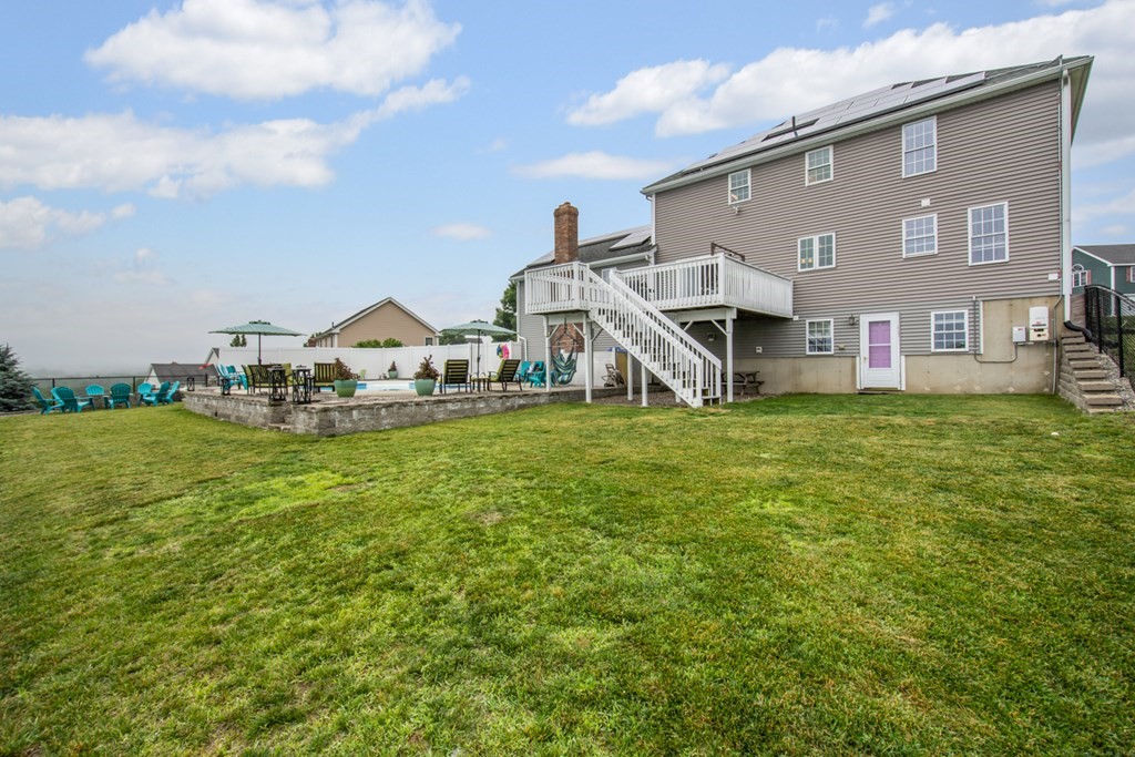 4 Carly Circle Rutland, MA 01543 - Photo 35 of 42