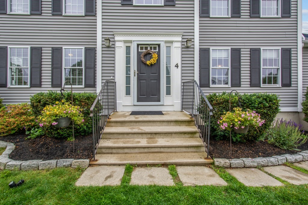 4 Carly Circle Rutland, MA 01543 - Photo 7 of 42