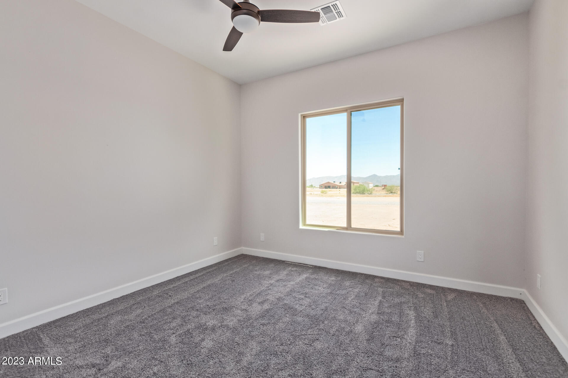 24044 West Redbird Road Wittmann, AZ 85361 - Photo 20 of 28 11 REDBIRD room 1