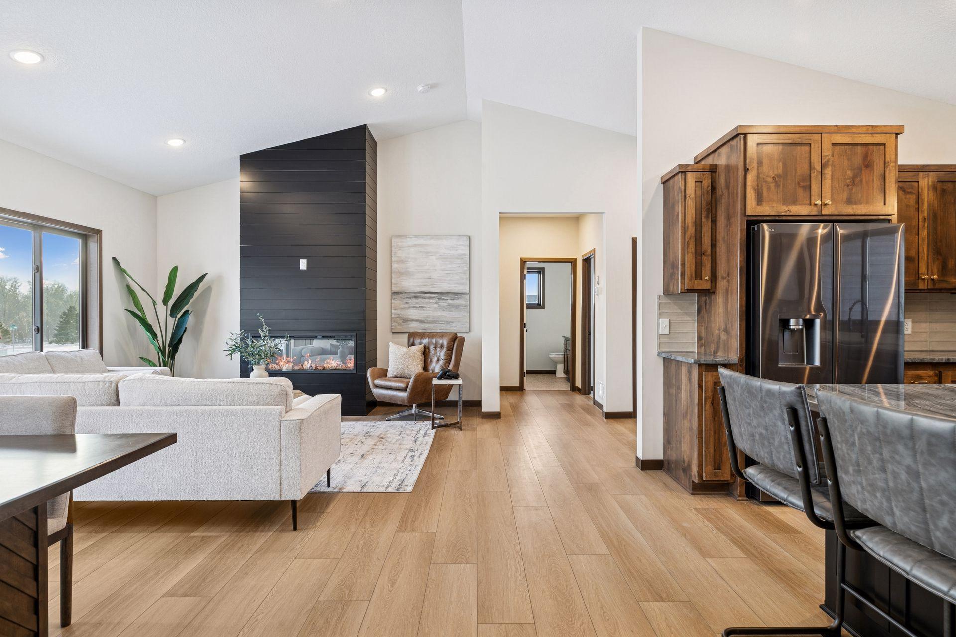 4582 Verde Valley Road Northwest Oak Grove, MN 55303 - Photo 18 of 69