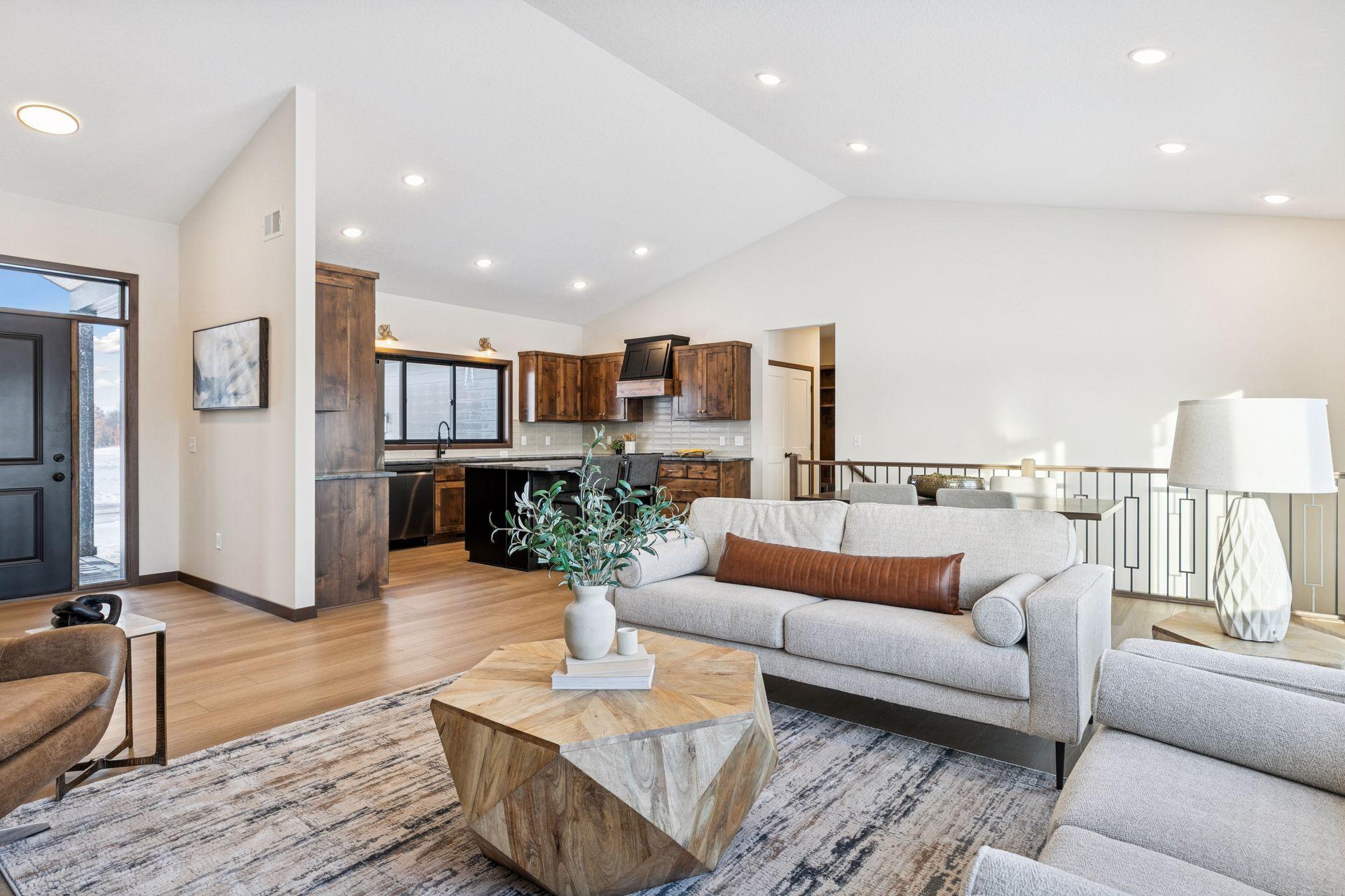 4582 Verde Valley Road Northwest Oak Grove, MN 55303 - Photo 5 of 69