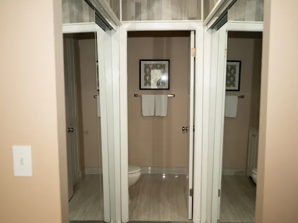 $239,900 | 1056 North Mill Street, Unit 304, Naperville, IL 60563